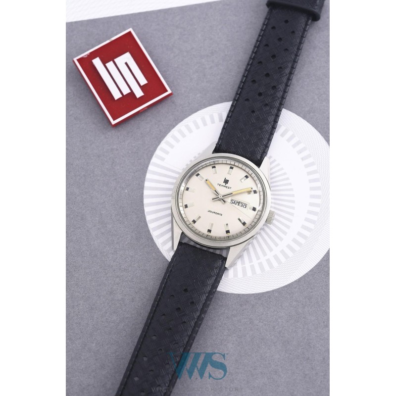 copy of LIP (Sport Tempest Waterproof 4 ATM - Jour Date / ref. 558.60.350), vers 1972