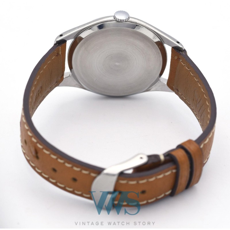 OMEGA (Classic Big Pan 38 - Petite seconde "Index Or" / ref. 2505-30), vers 1947
