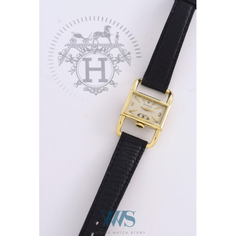 JAEGER-LECOULTRE (Etrier Medium / Or jaune), vers 1969
