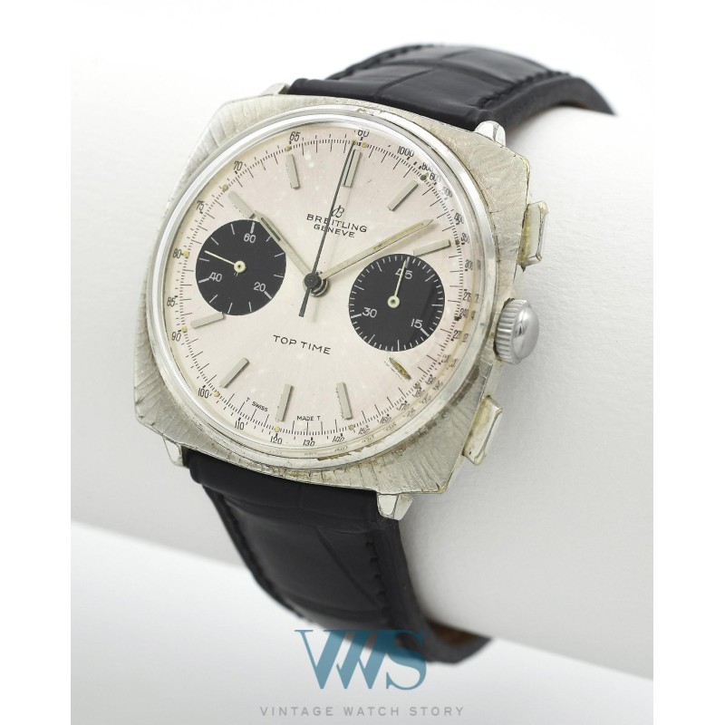 BREITLING (Chronographe Coussin Top Time / Panda Black - Silver / ref. 2007), vers 1969