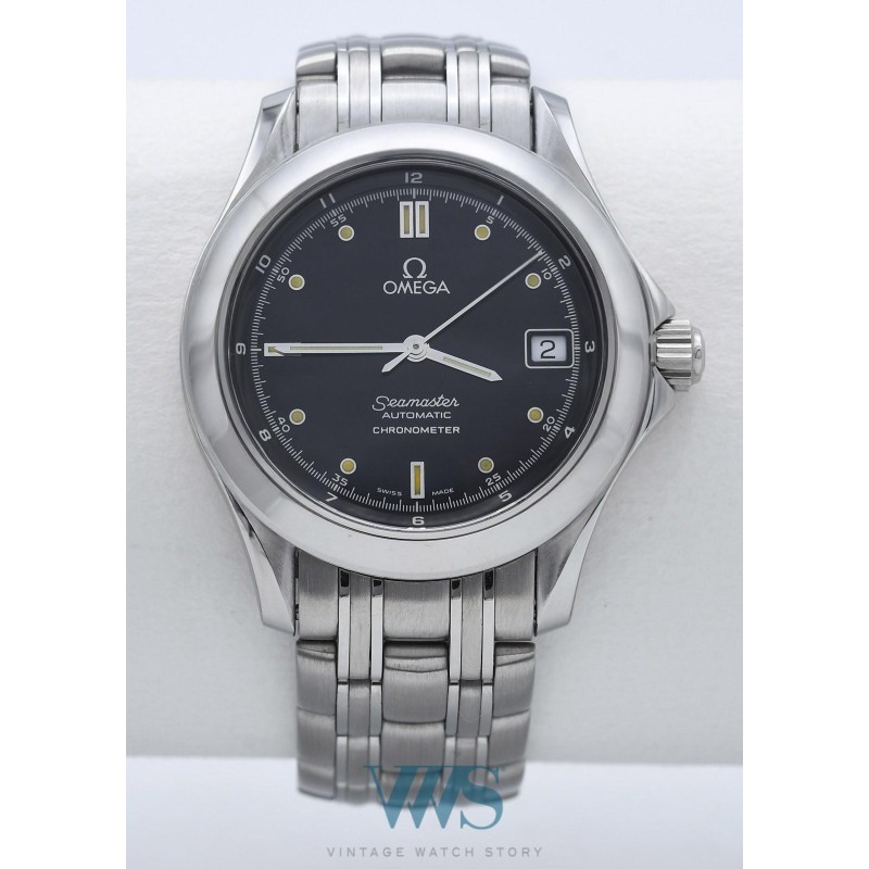 OMEGA (SEAMASTER CHRONOMETRE / BLACK / ref. 168.1501), vers 1985
