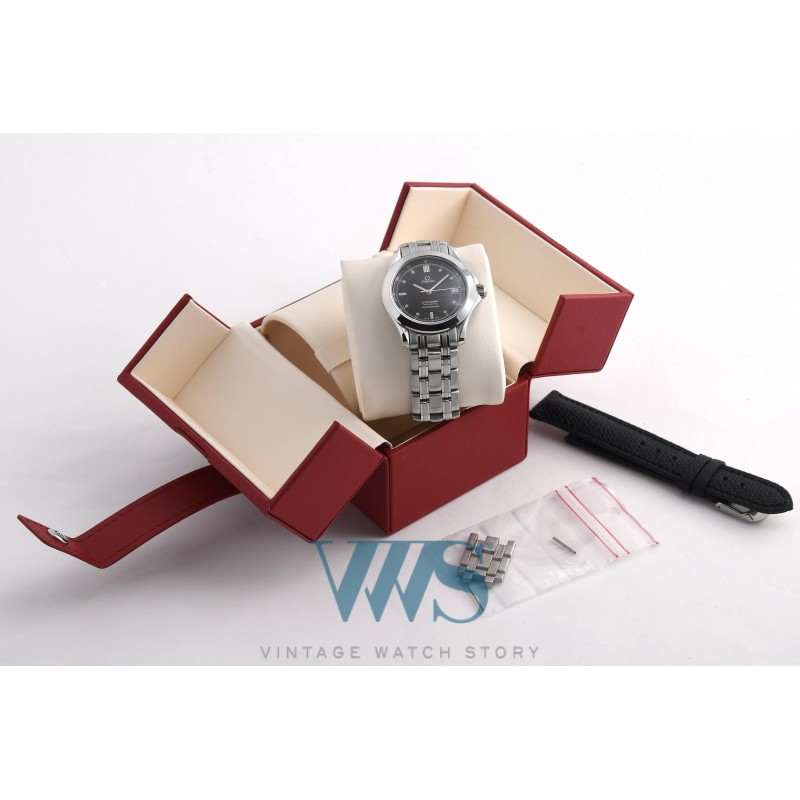 OMEGA (SEAMASTER CHRONOMETRE / BLACK / ref. 168.1501), vers 1985