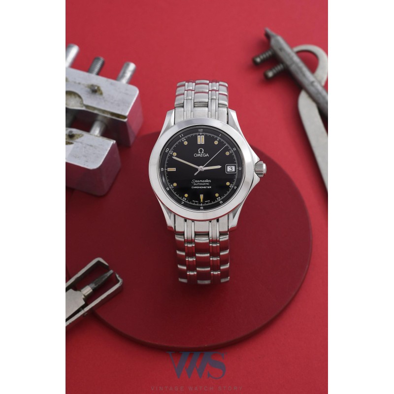 OMEGA (SEAMASTER CHRONOMETRE / BLACK / ref. 168.1501), vers 1985