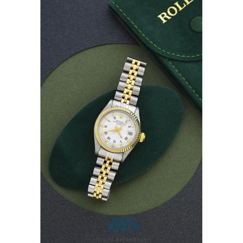 ROLEX (OYSTER PERPETUAL DATE / ROMAINE LADY OR - ACIER / ref. 6917F), vers 1978