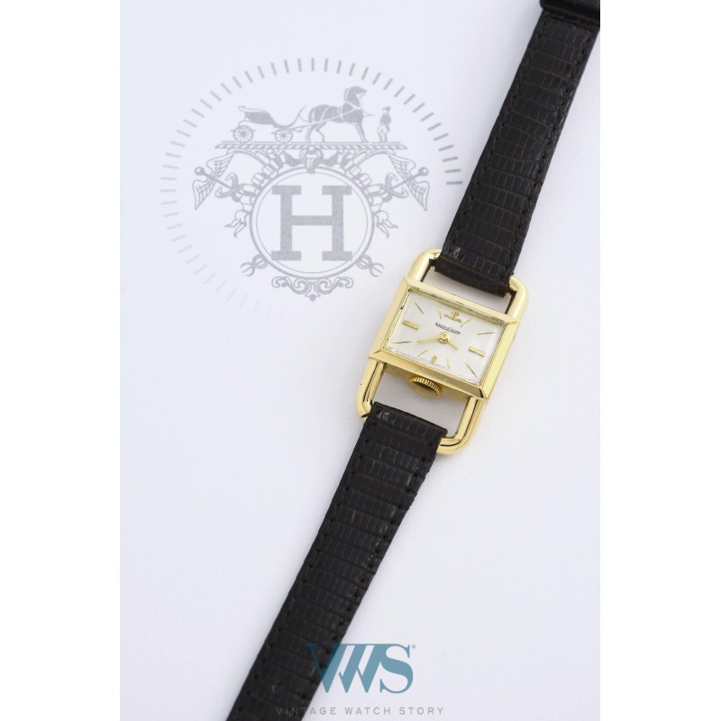 JAEGER-LECOULTRE pour HERMES (ETRIER LADY LUXE / OR JAUNE / ref. 178526), vers 1969