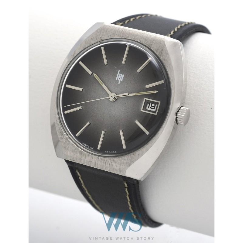 LIP (Sport Tonneau / Fumato Grey - Mécanique / ref. 42711), vers 1973