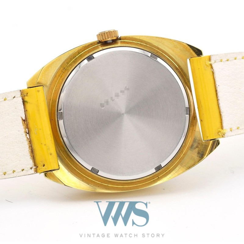 LIP (Tonneau plaqué or / Double date - mécanique / ref. 42844), vers 1973