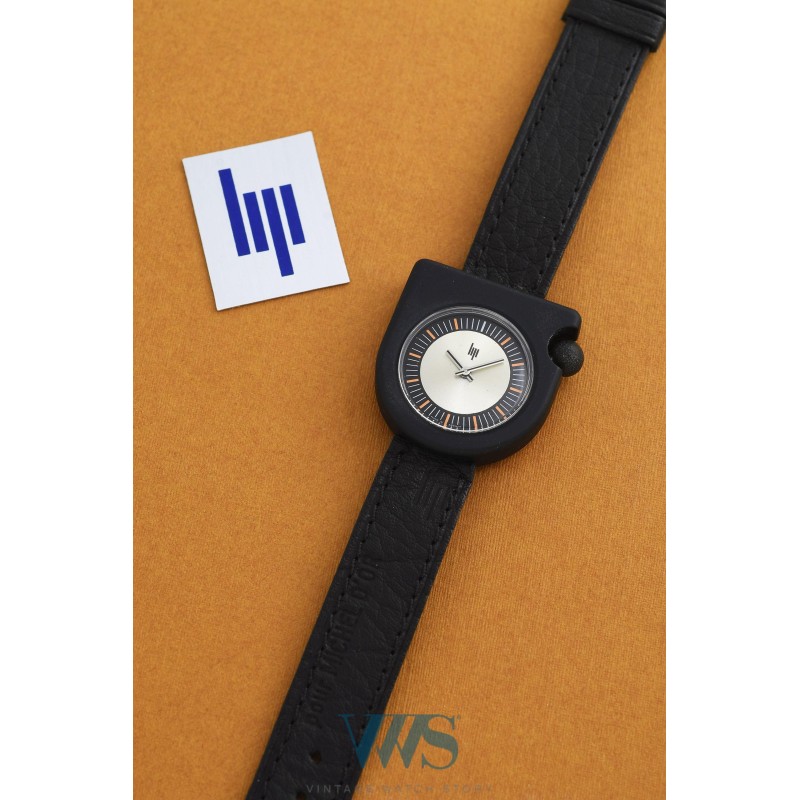 LIP (Design by Roger Tallon - Ecusson noir / Soleil Orange / ref. 43310/2), vers 1975/76