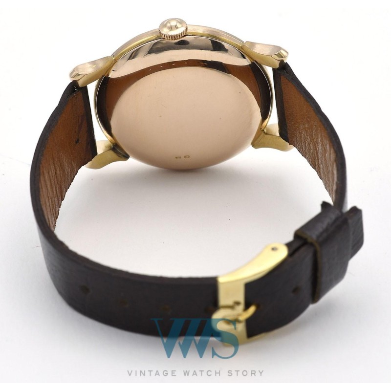 OMEGA (Classic de Luxe / 1er Chronomètre - Or Jaune / numéroté), vers 1944