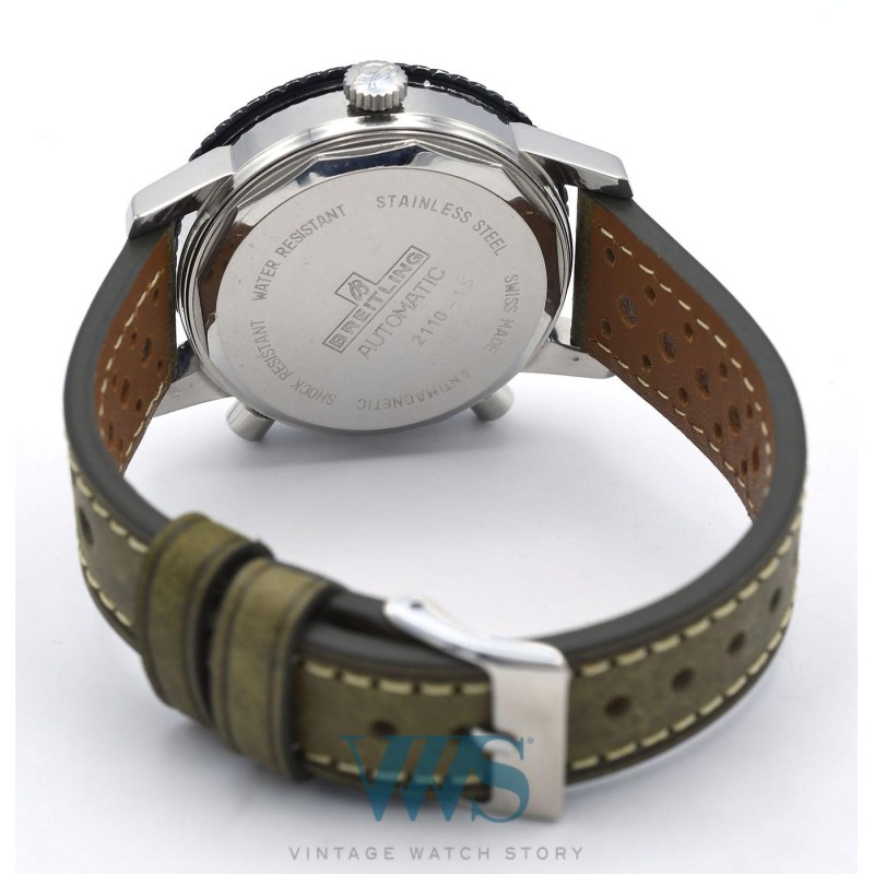 BREITLING (Chronographe rond Chrono-Matic 15 / Black Batman / ref. 2110-15), vers 1970