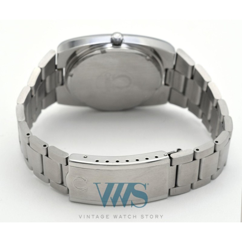 OMEGA (Genève Sport Automatic Black TV - Date / ref. 166.0191 / 366.0835), vers 1974