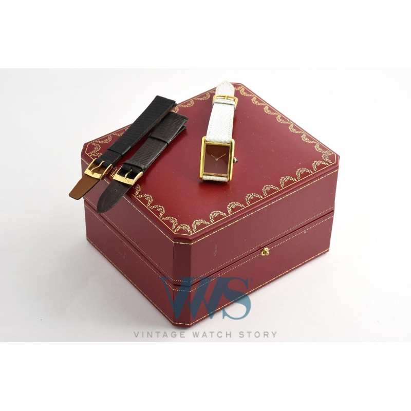 CARTIER (TANK HOMME MUST DE CARTIER / ROUGE CERISE  numéroté), vers 1988