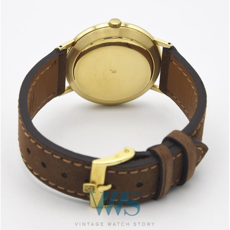 MOVADO (KINGMATIC LUXE / Or jaune / ref. 381), vers 1964
