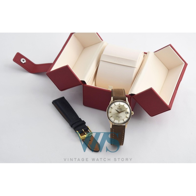 OMEGA (Constellation Chronomètre "Pie Pan" / White Stardust "Gold Shell" / ref. 14393 6 SC), vers 1963