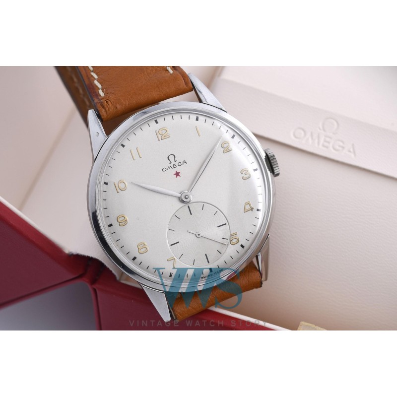 OMEGA (Classic Big Pan Export - Petite seconde "Red Star" / ref. 2272-1W), vers 1944