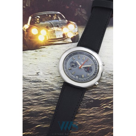 LIP (Chronographe Sport Driver - Soucoupe 5 ATM ), vers 1970