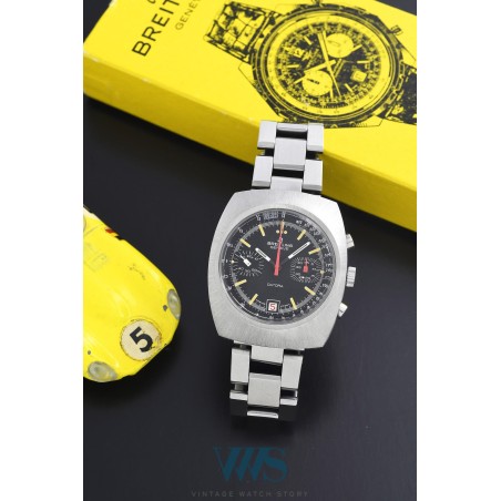 BREITLING (Chronographe Pilote Datora - Tonneau Coussin Black / ref. 34 / 2033), vers 1968