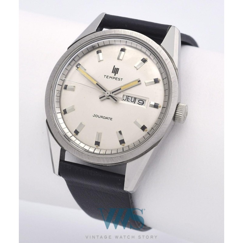LIP (Sport Tempest Waterproof 4 ATM - Jour Date / ref. 558.60.350), vers 1972